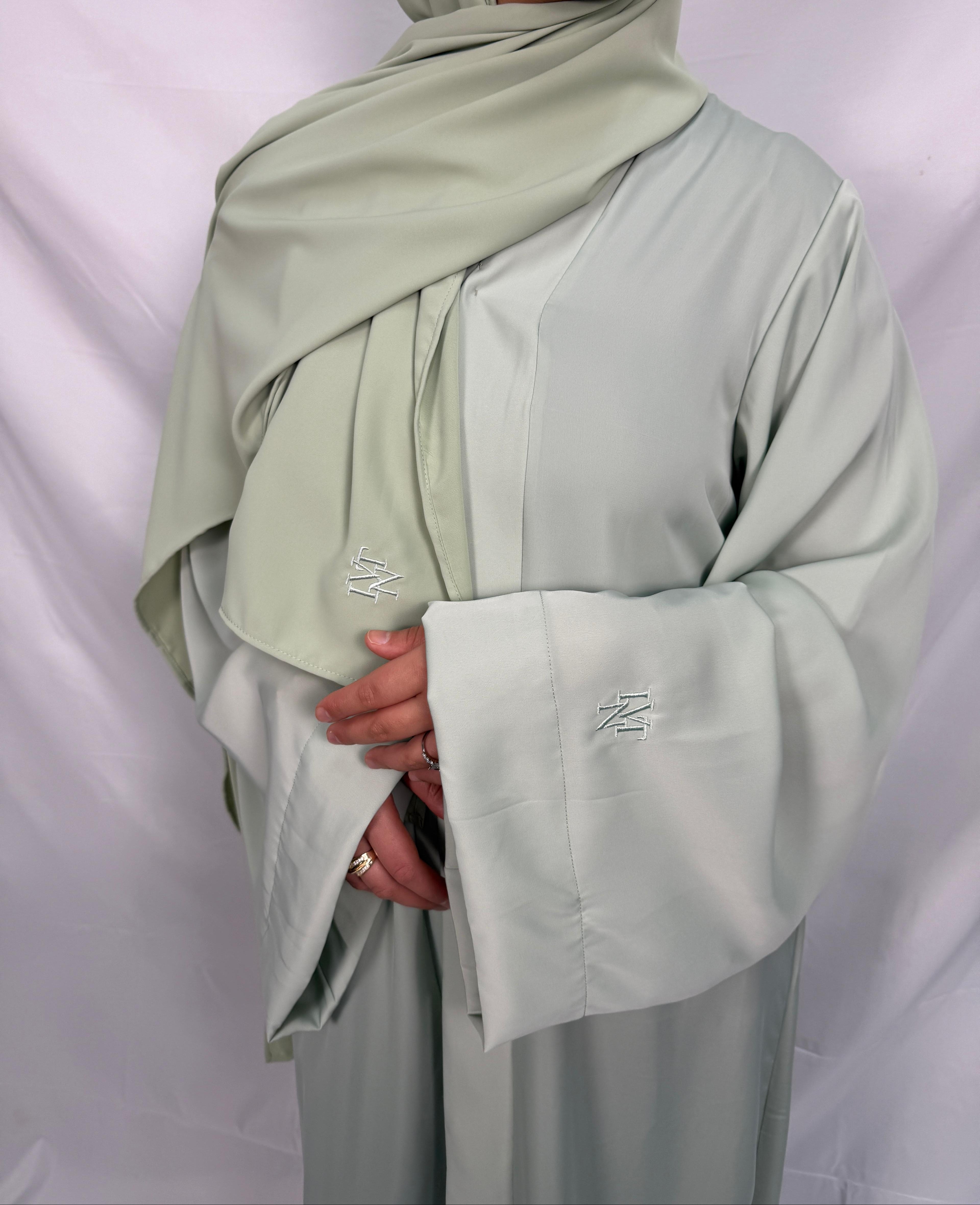 Levante Abaya